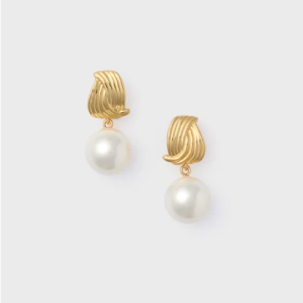 Gold and Pearl Catalina Earrings, New - Picture 3 of 5